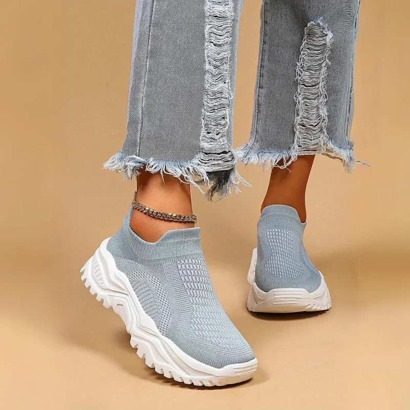 Bequeme, rutschfeste und atmungsaktive Knöchelschuhe Heidi Mode - Image 4