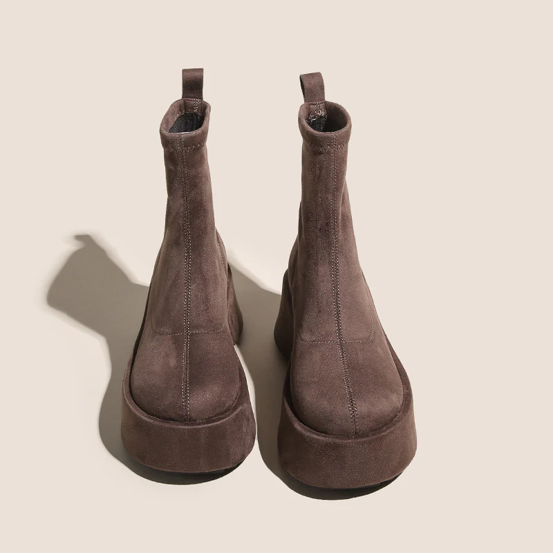 Damen Ankle Boots aus luxuriösem Wildleder mit bequemer leichtgewichtiger Sohle Heidi Mode - Image 7