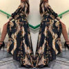Damen Asymmetrisches Maxikleid mit Elegantem Barockmuster und Tiefem Schlitz Heidi-Mode - Image 3