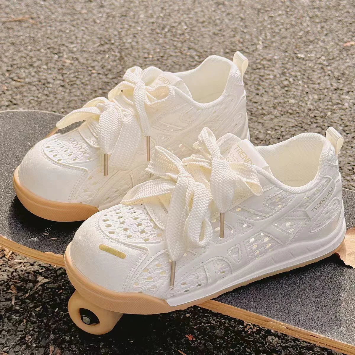 Damen Atmungsaktive Freizeitschuhe mit gesundheitsfördernder Sohle und praktischen Schnürsystem Heidi Mode - Image 2