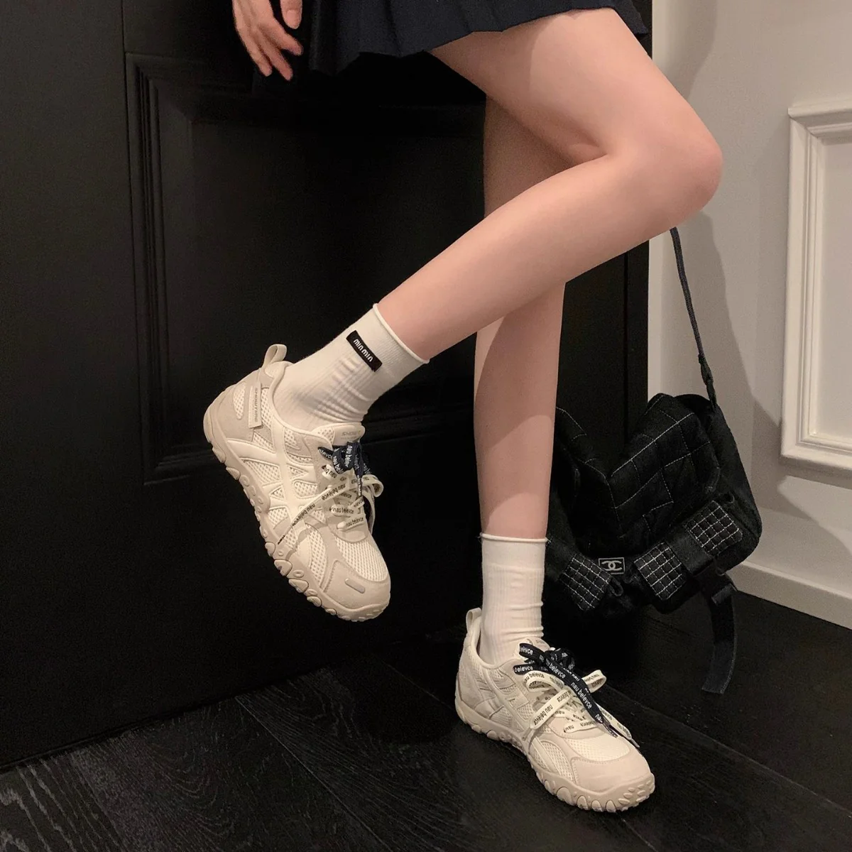 Damen Atmungsaktive Freizeitschuhe mit innovativer Schnürtechnologie Heidi Mode - Image 3