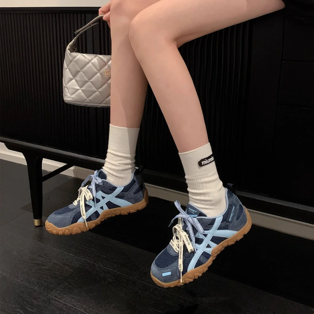 Damen Atmungsaktive Freizeitschuhe mit innovativer Schnürtechnologie Heidi Mode - Image 4