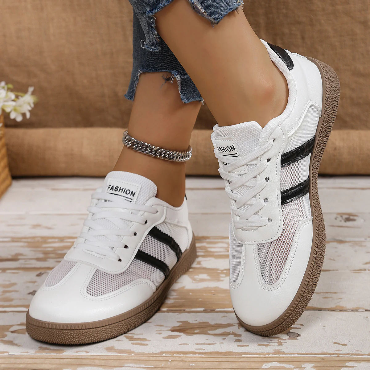 Damen Atmungsaktive Freizeitsneakers mit sportlichem Mesh-Obermaterial und flexiblem Sohlenprofil Heidi Mode - Image 2