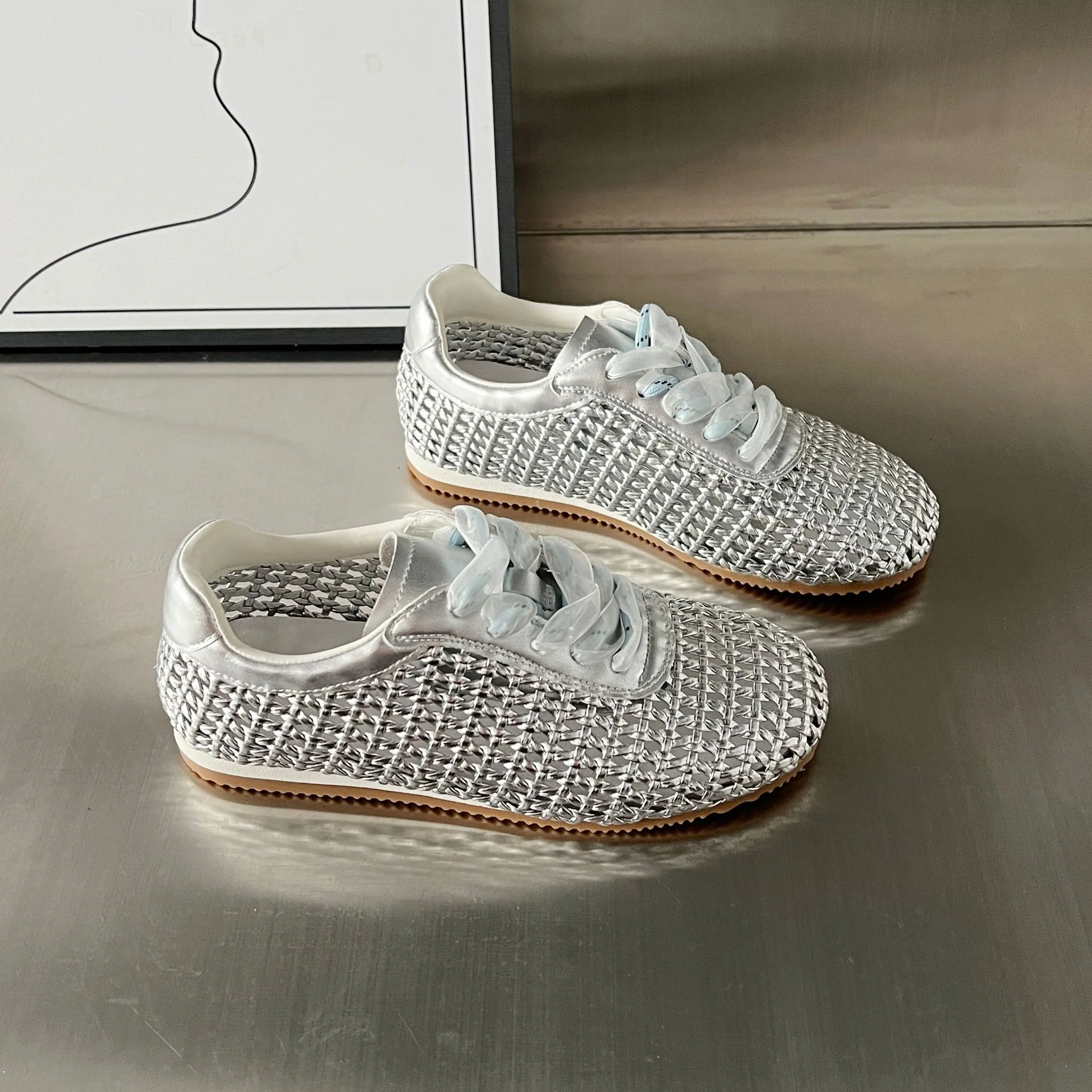 Damen Atmungsaktive Lace-Up Sneakers mit modischem Netzdesign Heidi Mode - Image 4