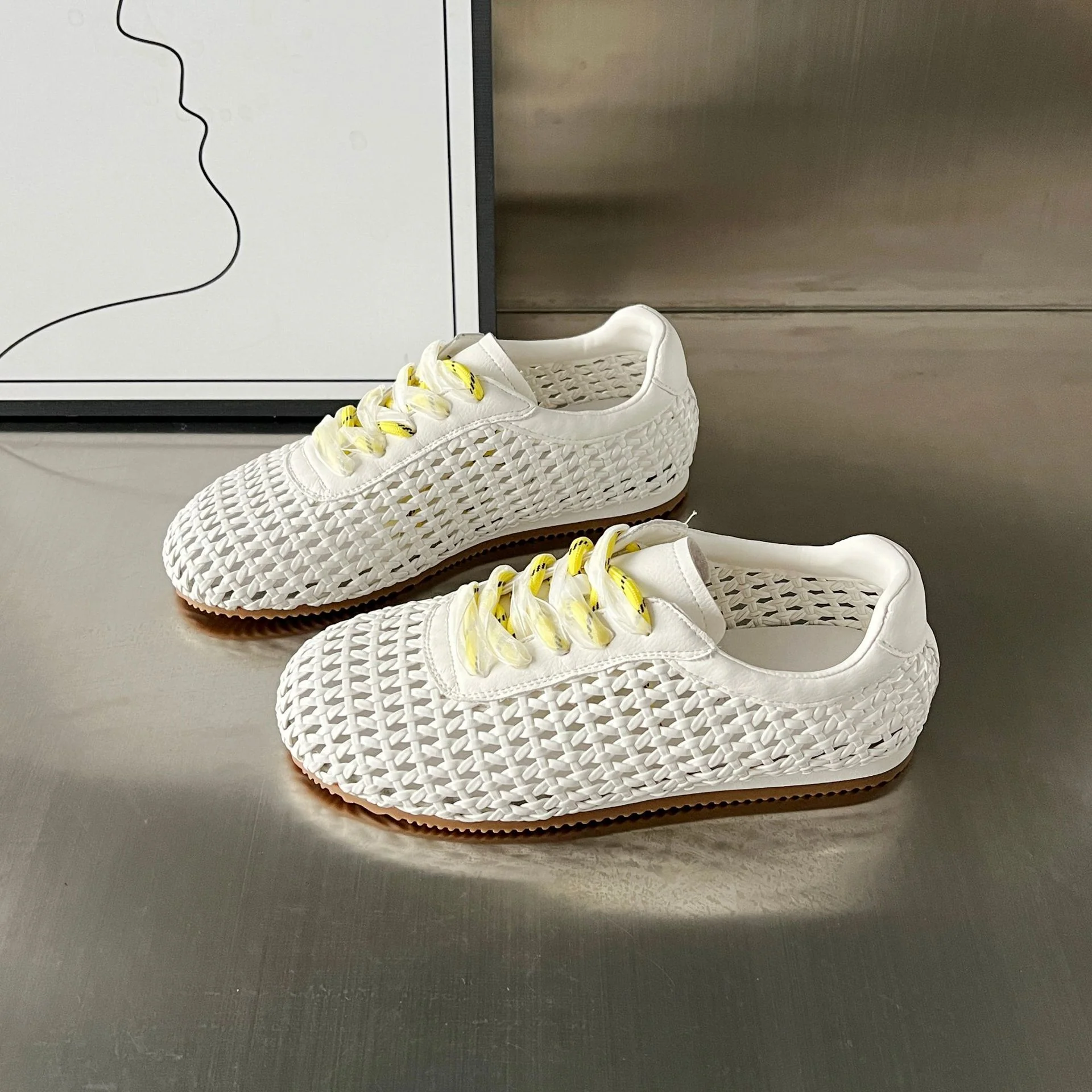 Damen Atmungsaktive Lace-Up Sneakers mit modischem Netzdesign Heidi Mode - Image 7