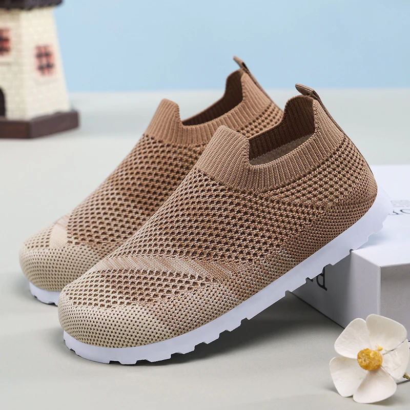 Damen Atmungsaktive Slip-On Sneakers mit flexiblem Obermaterial Heidi Mode - Image 4