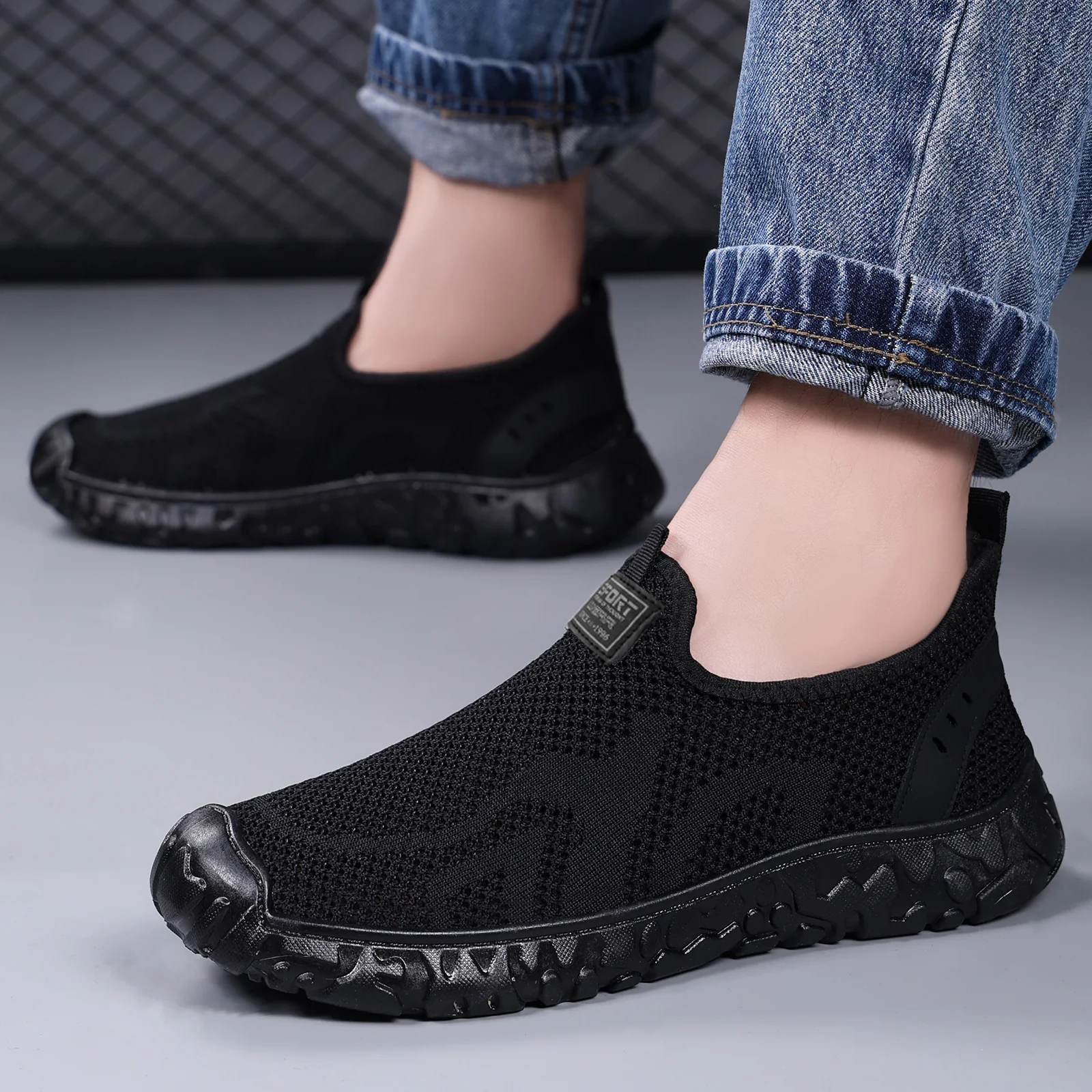 Damen Atmungsaktive Slip-On Sport Sneakers mit flexiblem Mesh-Obermaterial Heidi Mode - Image 2