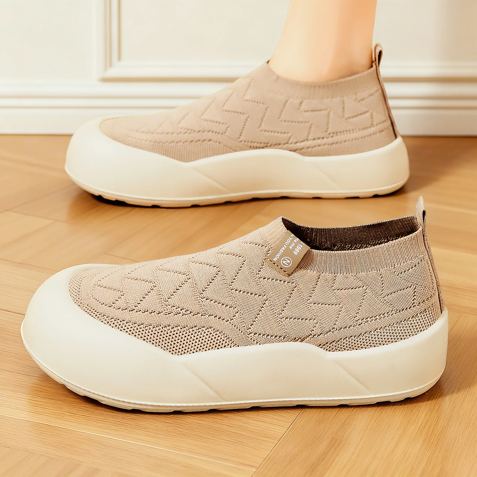 Damen Atmungsaktive Sneaker mit flexiblem Strickdesign Heidi Mode - Image 2