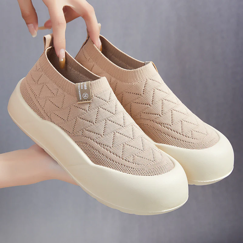 Damen Atmungsaktive Sneaker mit flexiblem Strickdesign Heidi Mode - Image 9