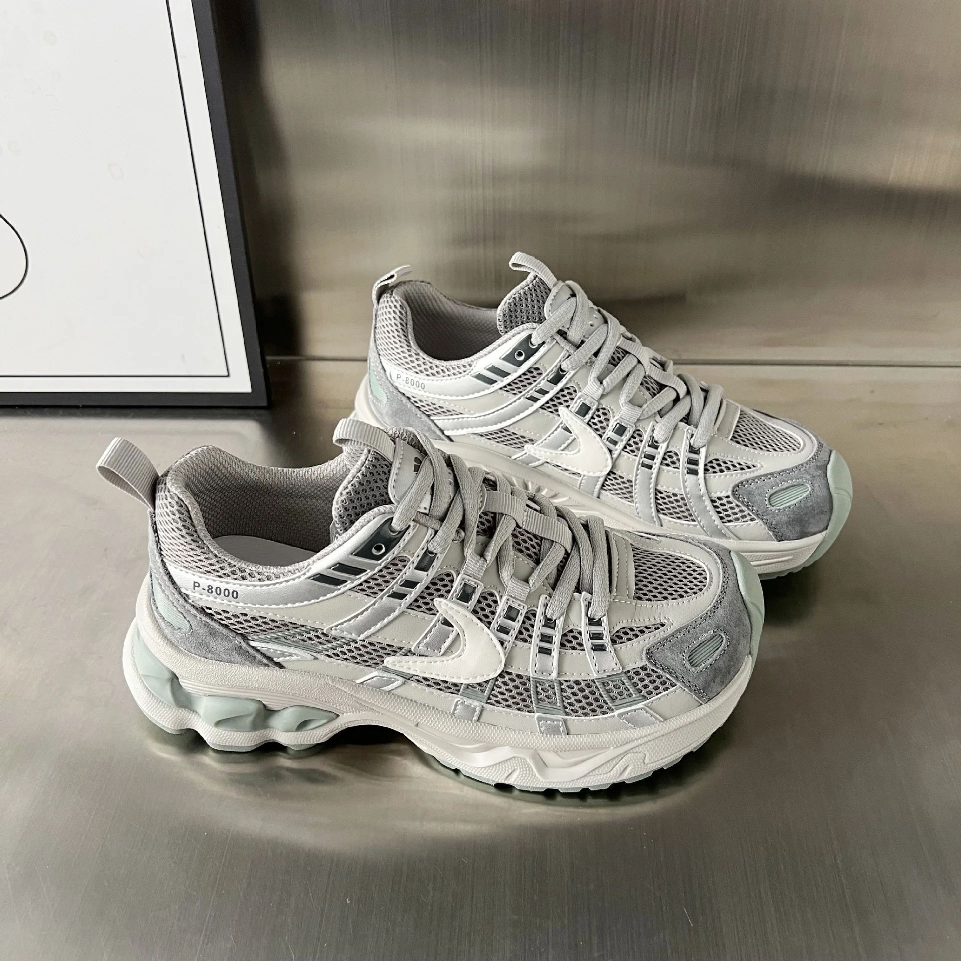 Damen Atmungsaktive und dämpfende Laufschuhe mit ergonomischer Sohle Heidi Mode - Image 4