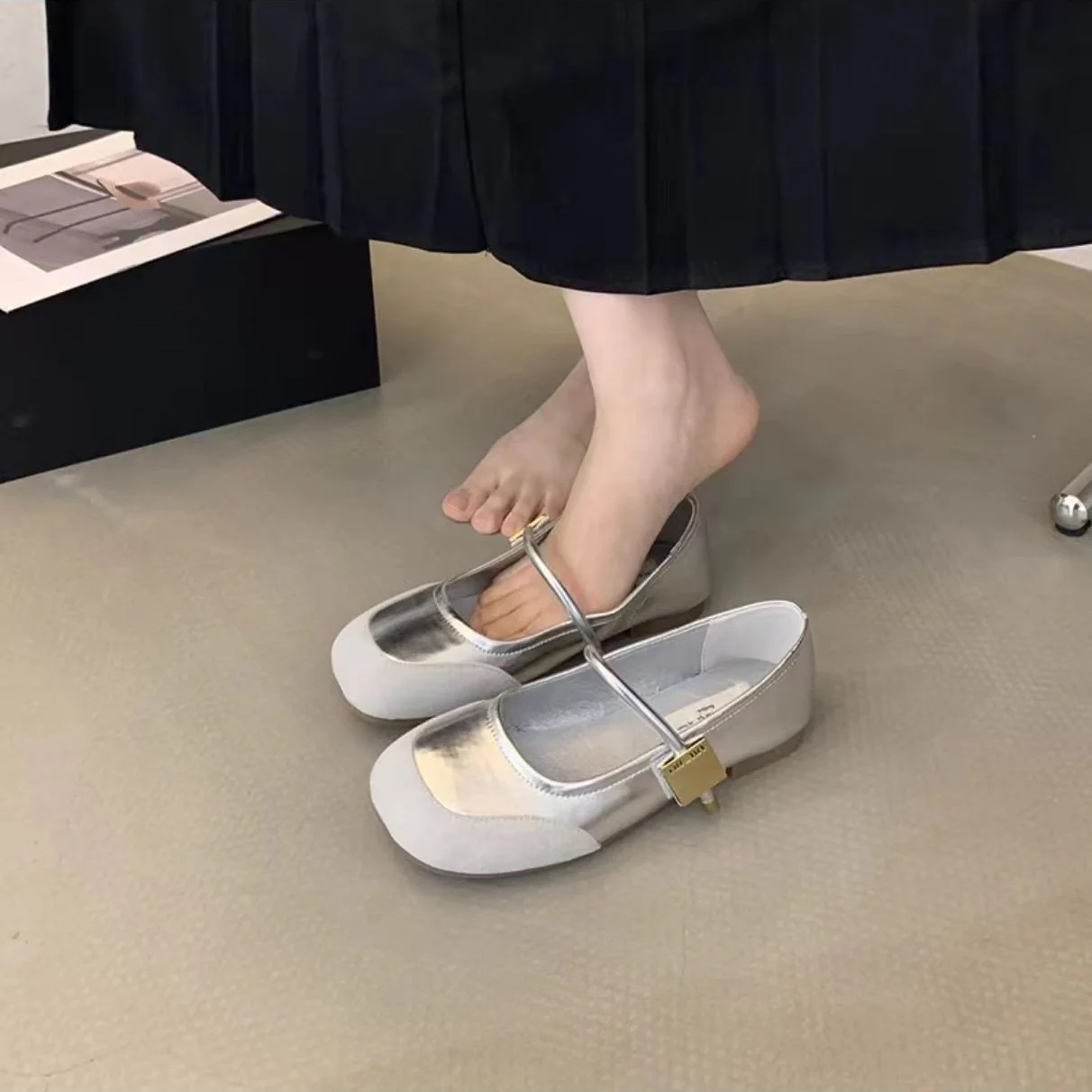Damen Ballerina-Schuhe mit elegantem Riemen und modernem Design Heidi Mode - Image 3