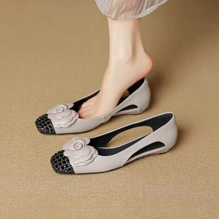 Damen Ballerina-Schuhe mit floralen Akzenten und offenem Fersenbereich Heidi Mode - Image 7