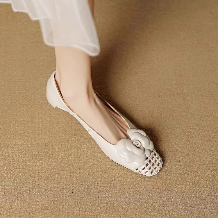 Damen Ballerina-Schuhe mit floralen Akzenten und offenem Fersenbereich Heidi Mode - Image 8