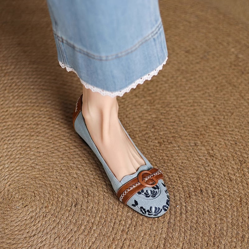 Damen Ballerina-Schuhe mit modischen Floral-Applikationen und eleganter Schnalle Heidi Mode - Image 2