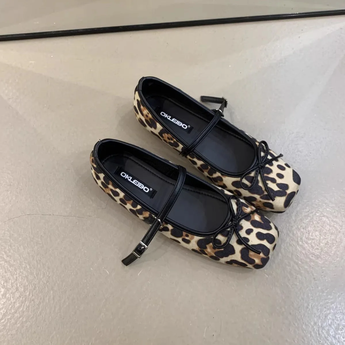 Damen Ballerinas mit dekorativem Schleifenakzent und bequemer Fußbettung Heidi Mode - Image 2