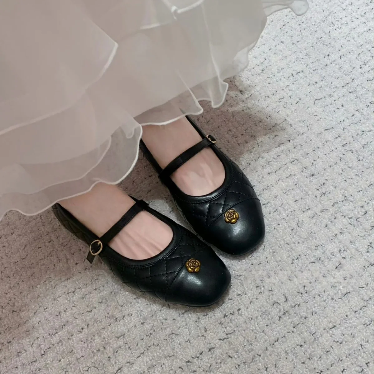 Damen Ballerinas mit elegantem Riemen und modischem Kick-Design Heidi Mode - Image 4