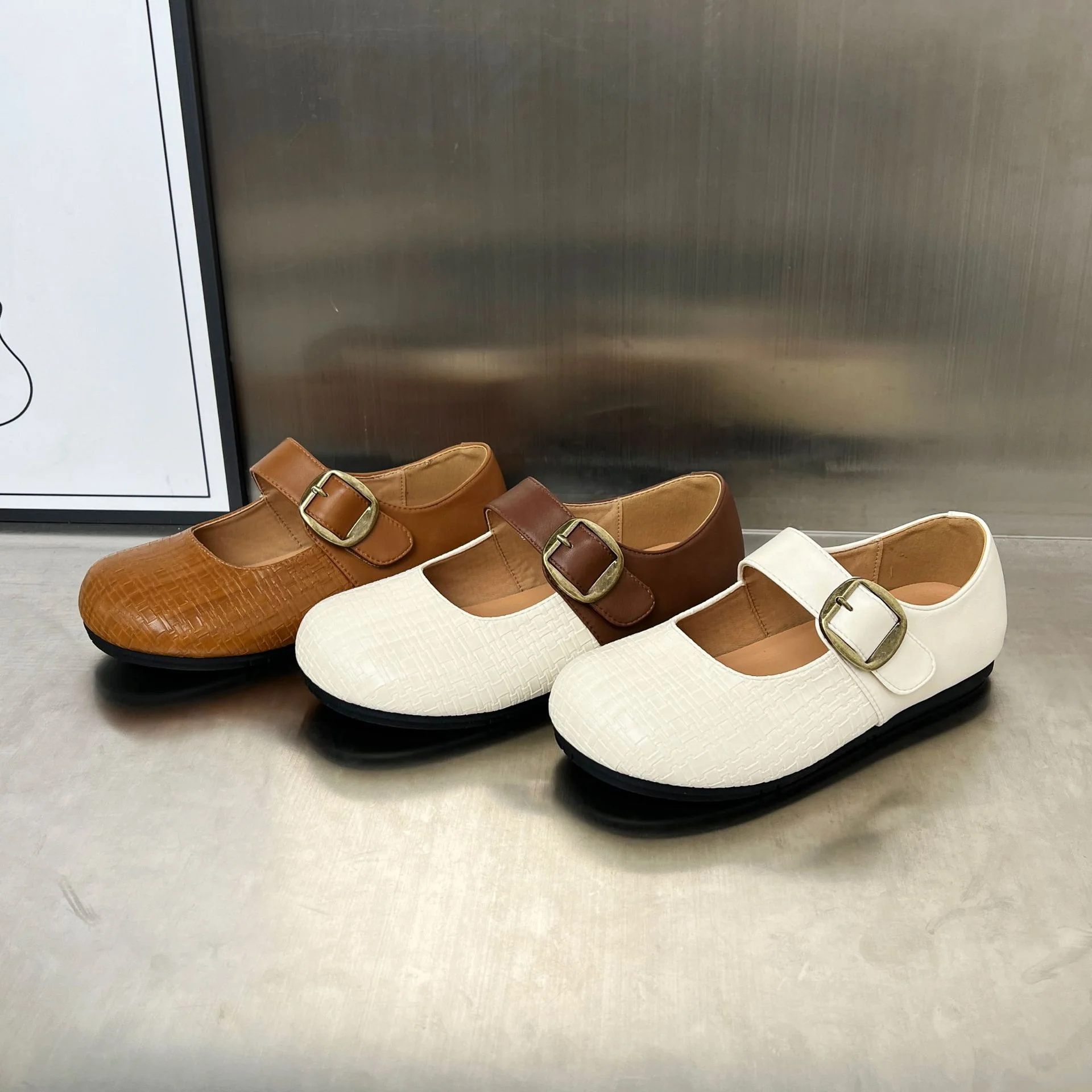 Damen Ballerinas mit elegantem Riemen und strukturiertem Obermaterial Heidi Mode - Image 2