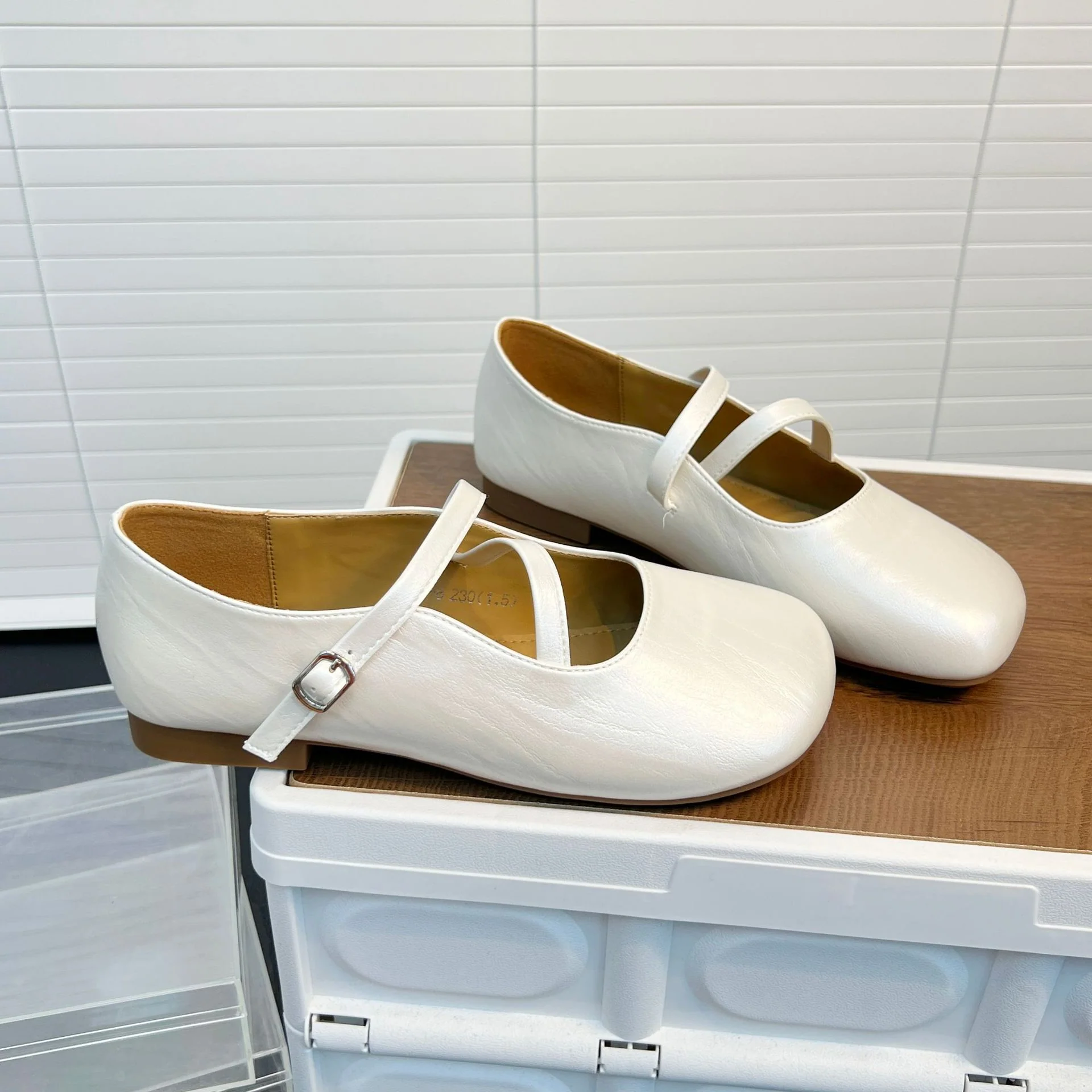 Damen Ballerinas mit elegantem Riemen und weicher Innensohle Heidi Mode - Image 5