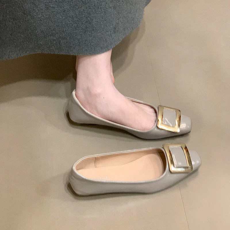 Damen Ballerinas mit eleganter Schnalle und hochwertiger Lackoberfläche Heidi Mode - Image 8