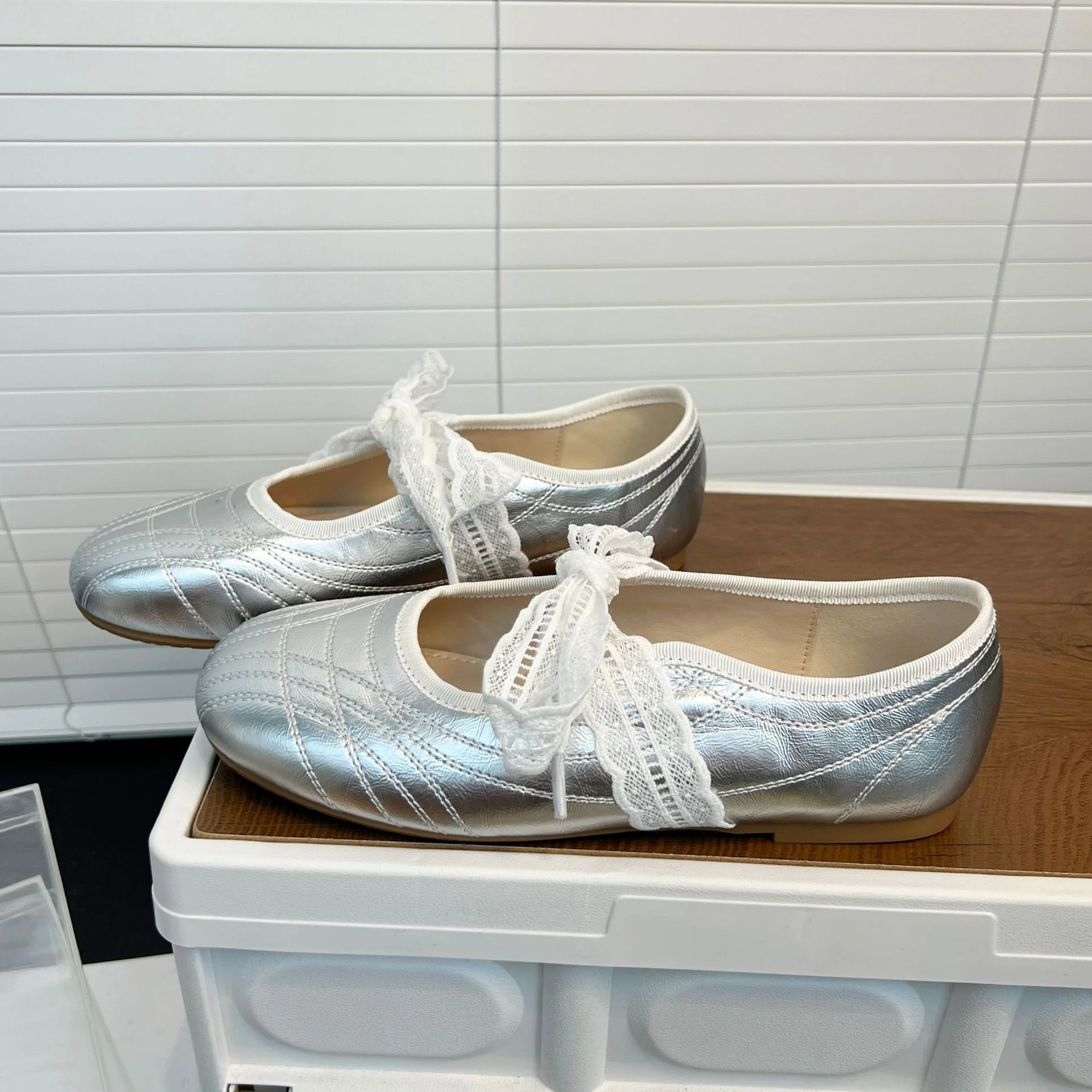 Damen Ballerinas mit eleganter Spitzeneinlage und bequemem Fußbett Heidi Mode - Image 8