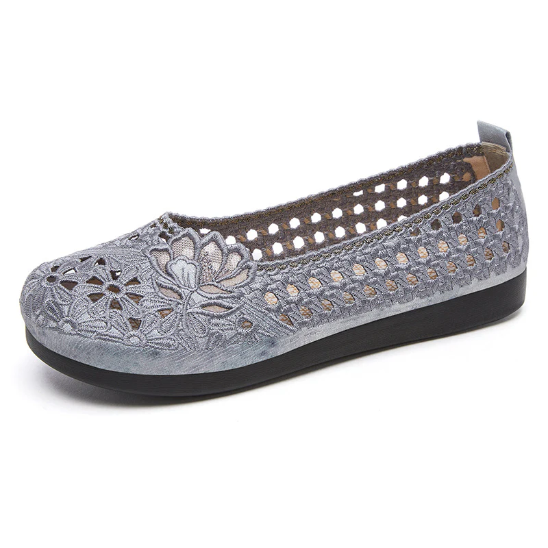 Damen Ballerinas mit floralem Lochdesign und rutschfester Sohle Heidi Mode - Image 4