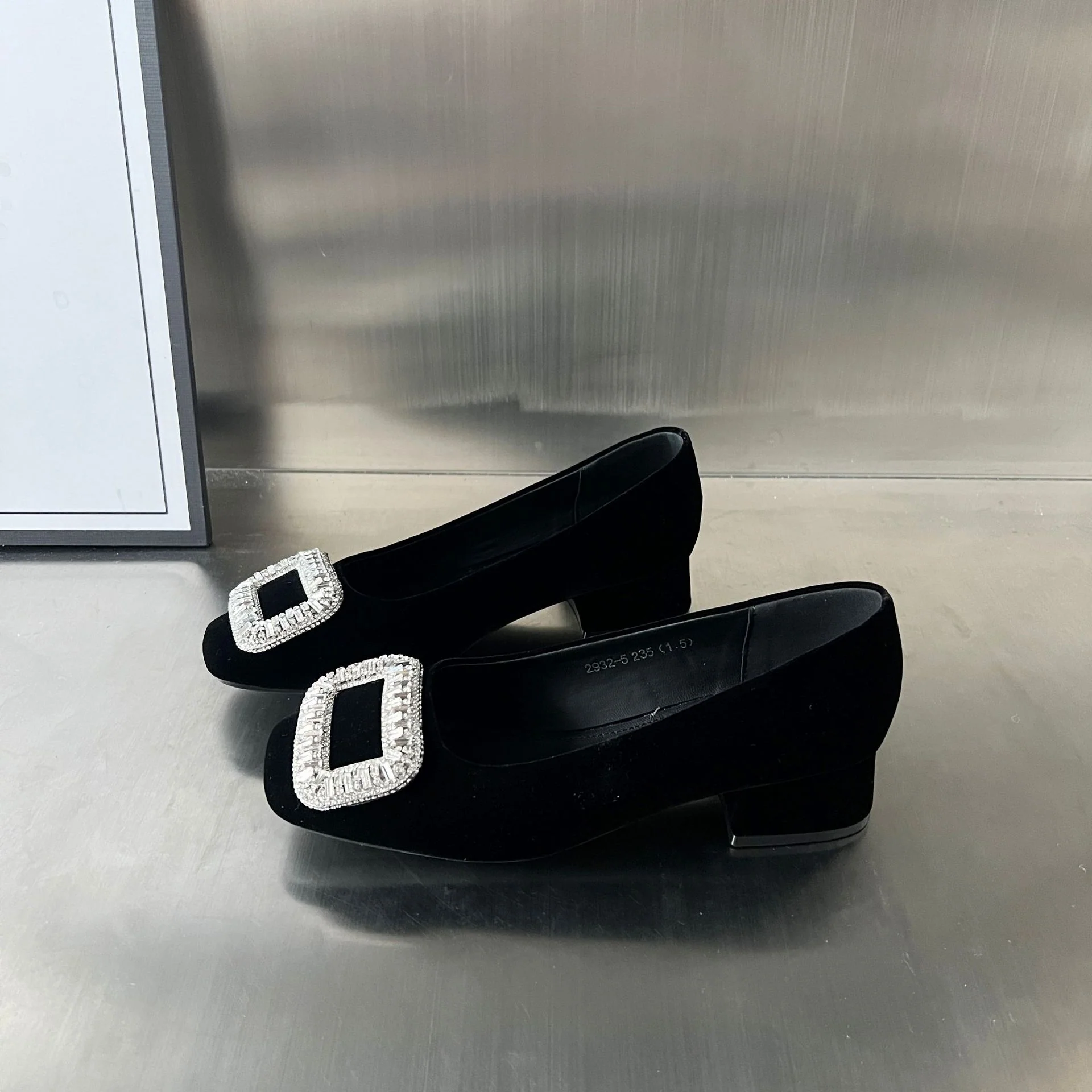 Damen Ballerinas mit funkelndem Schmuckdetail und bequemem Absatz Heidi Mode - Image 6