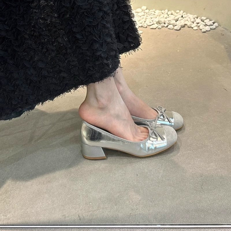 Damen Ballerinas mit glänzender Oberfläche und niedlichem Schleifen-Detail Heidi Mode