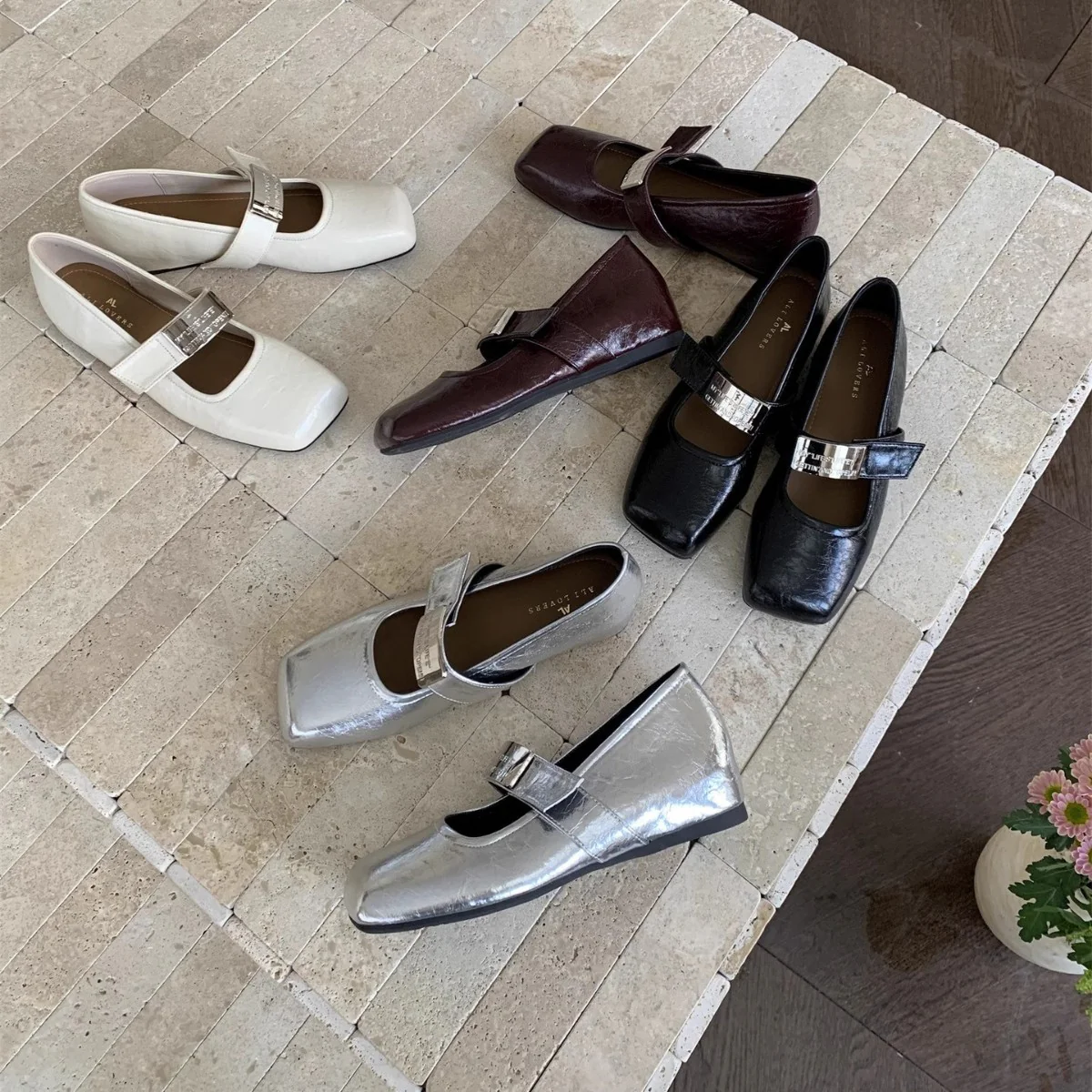 Damen Ballerinas mit modischem Riemchenverschluss und bequemem Fußbett Heidi Mode - Image 4