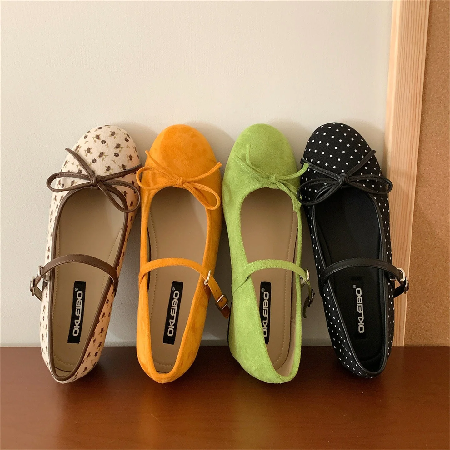 Damen Ballerinas mit verstellbarem Riemen und dekorativem Schleifenakzent Heidi Mode - Image 3