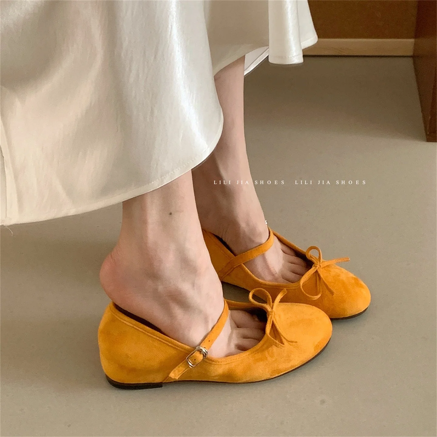Damen Ballerinas mit verstellbarem Riemen und dekorativem Schleifenakzent Heidi Mode - Image 4