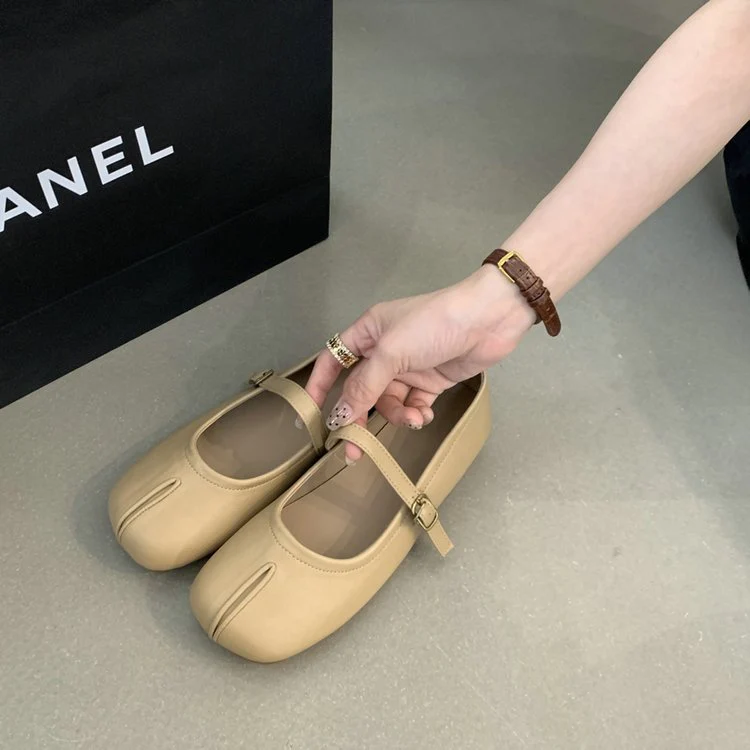Damen Ballerinas mit verstellbarem Riemen und dekorativen Details Heidi Mode - Image 7