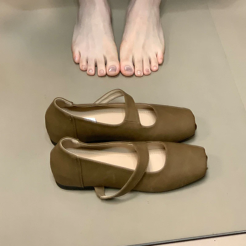 Damen Ballerinas mit verstellbarem Riemen und komfortablem Fußbett Heidi Mode - Image 8