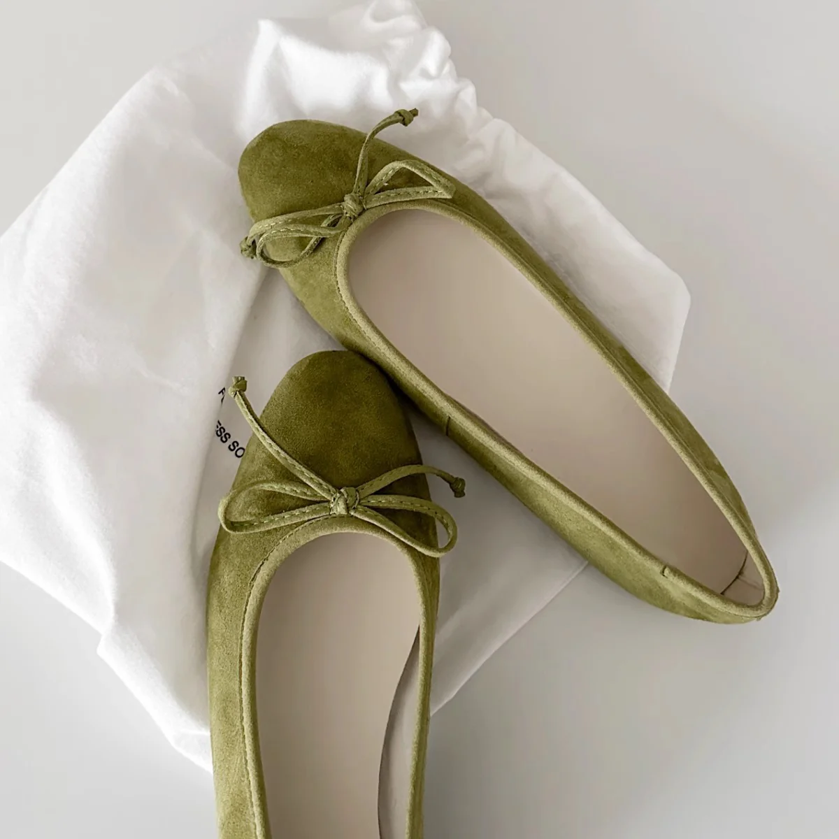 Damen Ballerinas mit zartem Schleifen-Detail und hochwertigem Wildleder Heidi Mode - Image 3