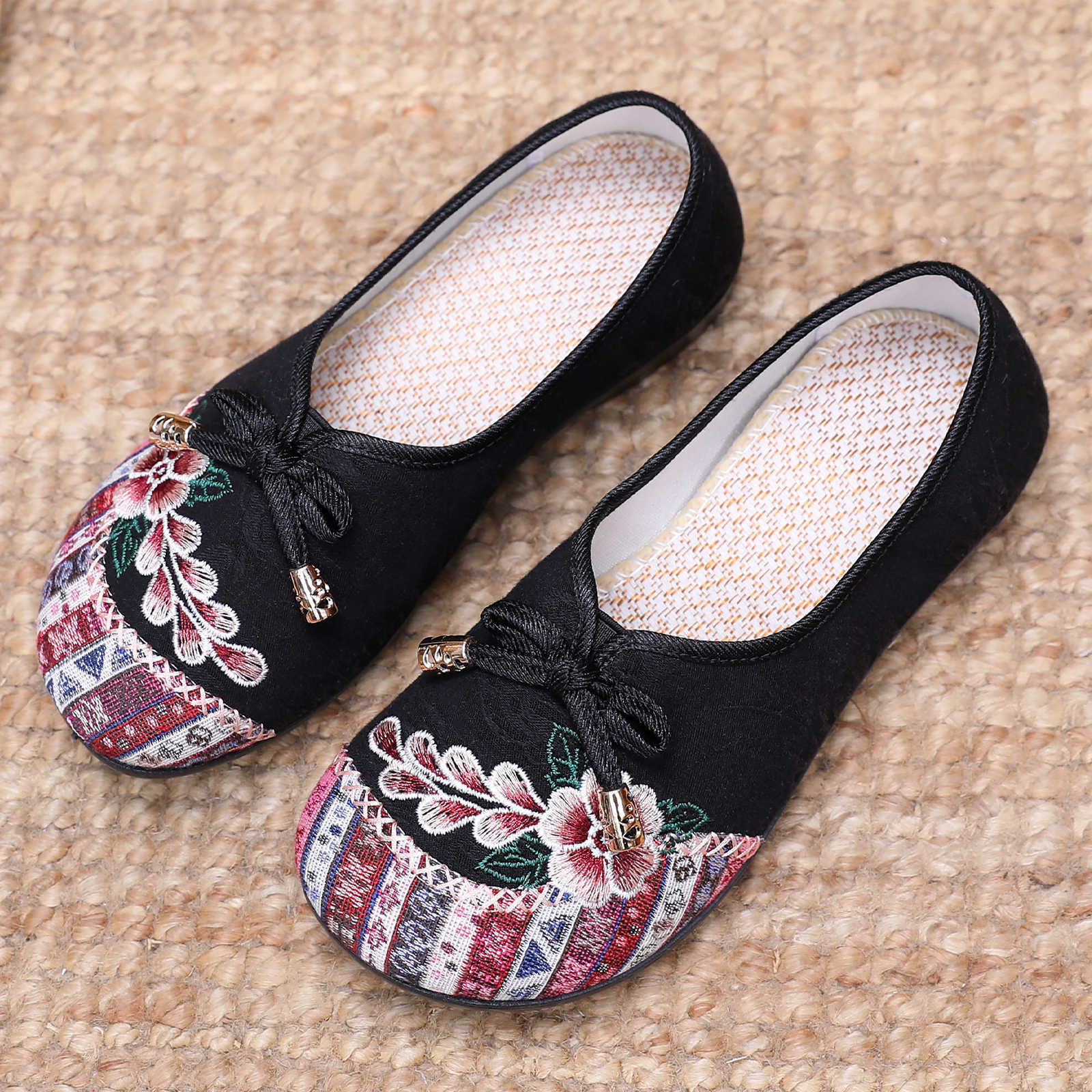 Damen Bequeme Ballerinas mit floralem Design und elastischem Einstieg Heidi Mode - Image 2
