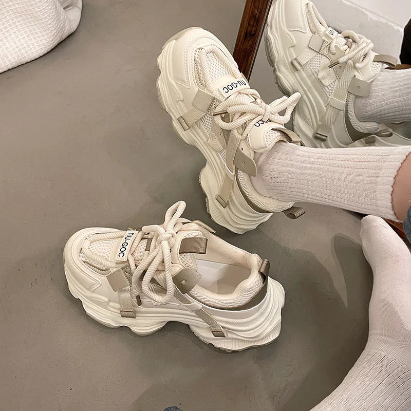 Damen Bequeme Chunky Sneakers mit innovativem Sohlen-Design Heidi Mode - Image 3