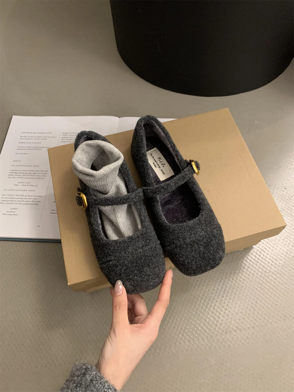 Damen bequeme Hausschuhe mit verstellbarem Riemen und weichem Innenfutter Heidi Mode - Image 6
