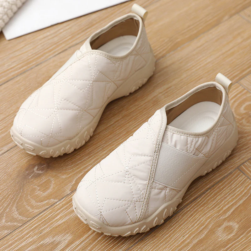 Damen Bequeme Outdoor-Slipper mit strukturiertem Obermaterial und rutschfester Sohle Heidi Mode - Image 2