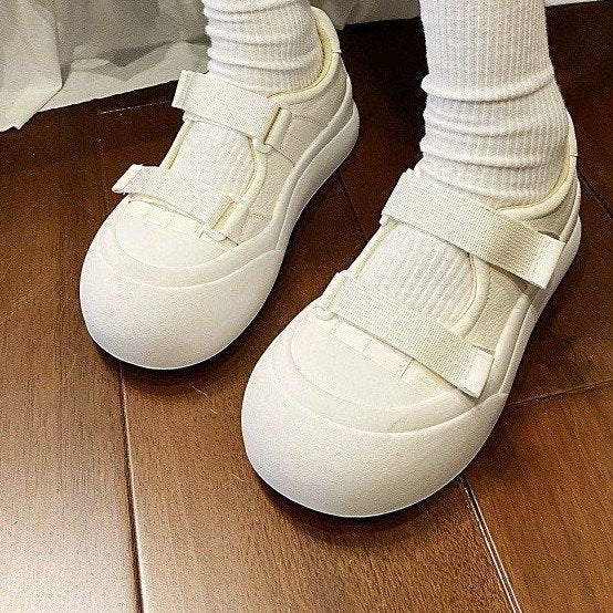 Damen Bequeme Plateau-Sneaker mit verstellbarem Klettverschluss Heidi Mode - Image 3