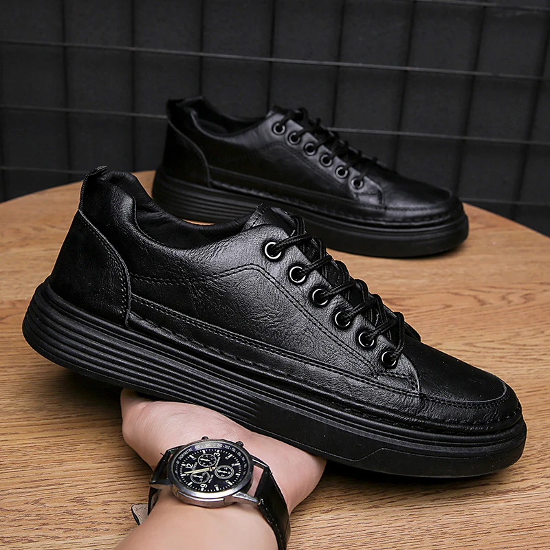 Damen Bequeme schwarze Sneaker mit dämpfender Sohle und modischem Design Heidi Mode - Image 3