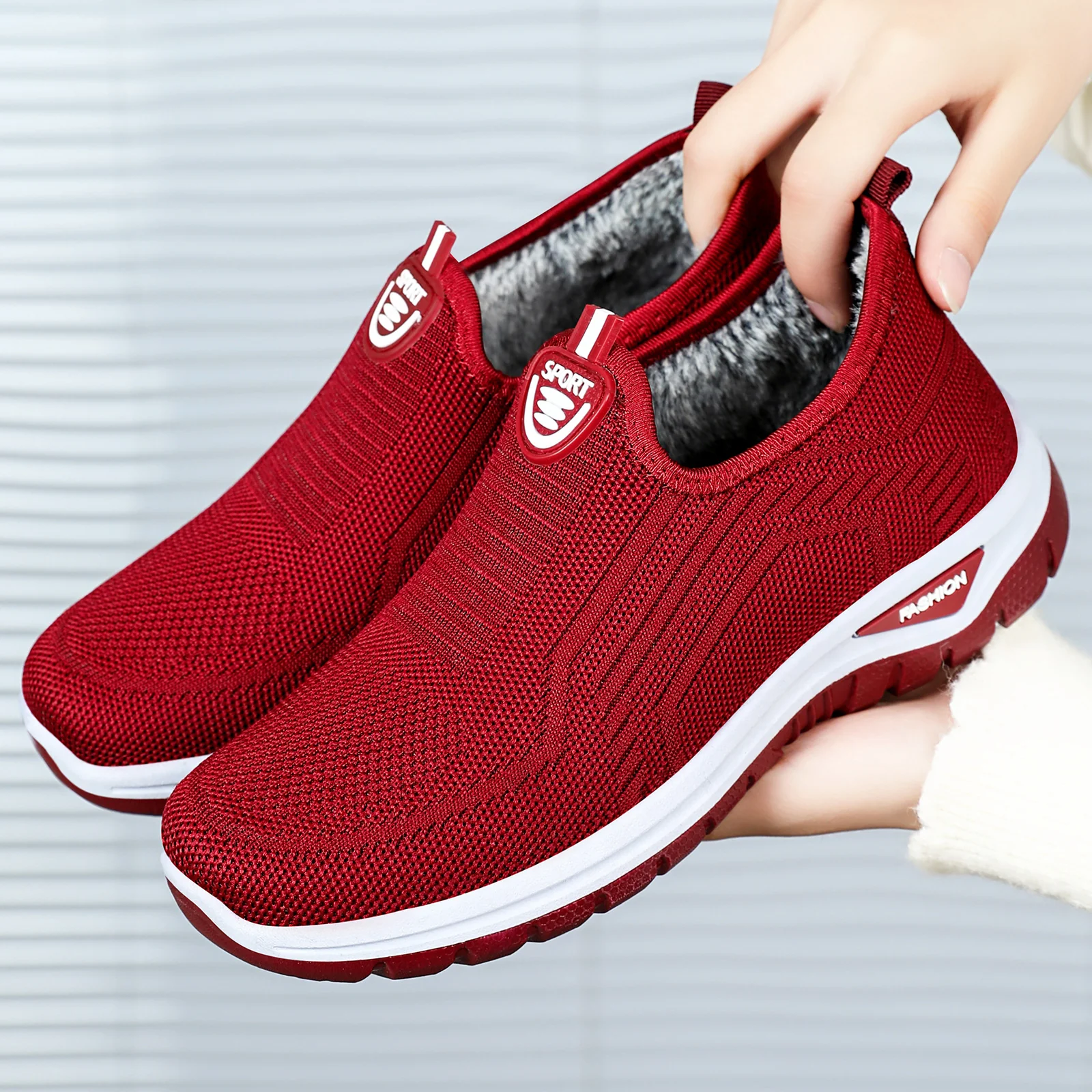 Damen Bequeme Slip-On Freizeitschuhe mit atmungsaktivem Strickdesign Heidi Mode - Image 3