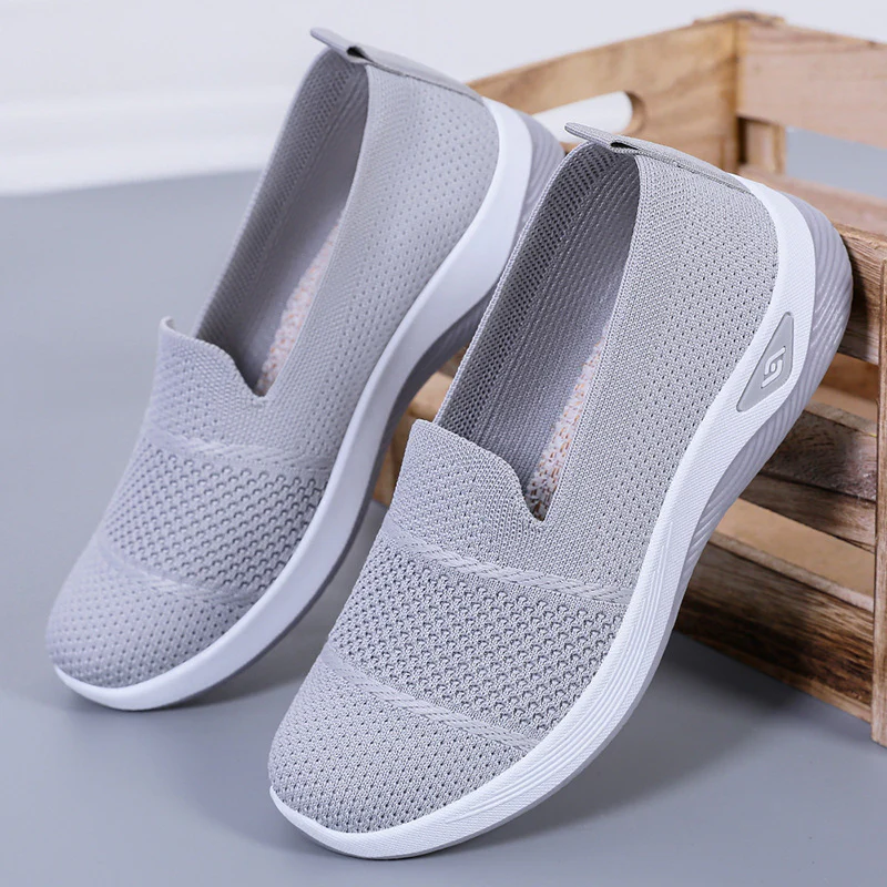 Damen Bequeme Slip-On Schuhe mit atmungsaktivem Strickdesign Heidi Mode - Image 3