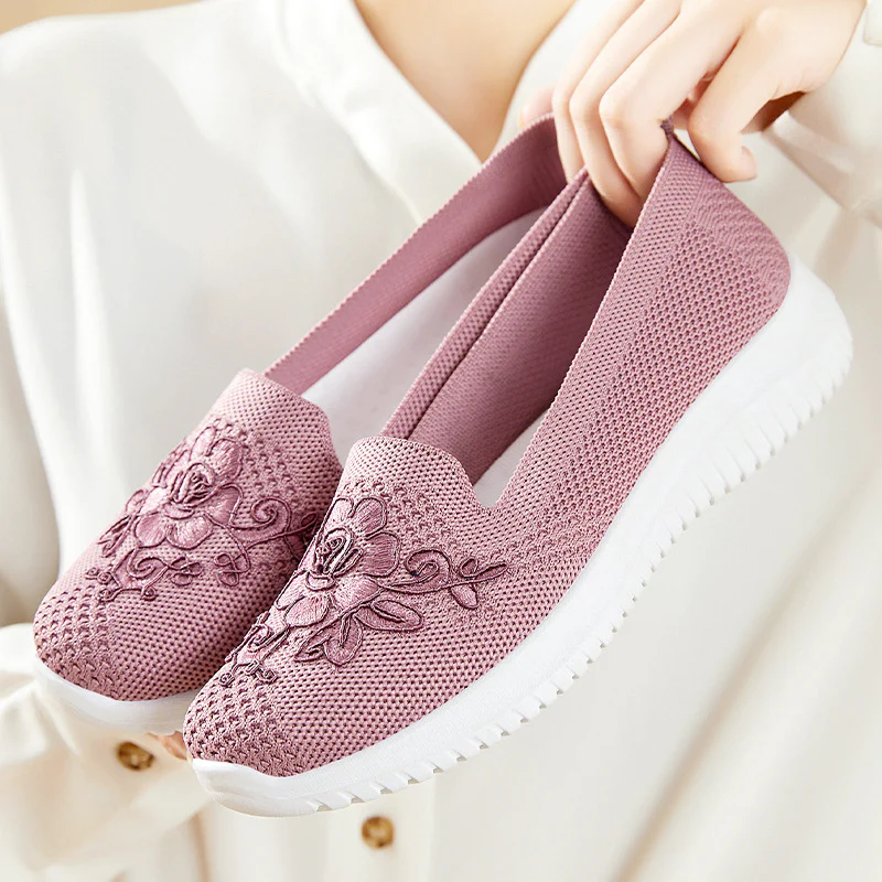 Damen Bequeme Slip-On Sneakers mit dekorativem Blumenmuster Heidi Mode - Image 3