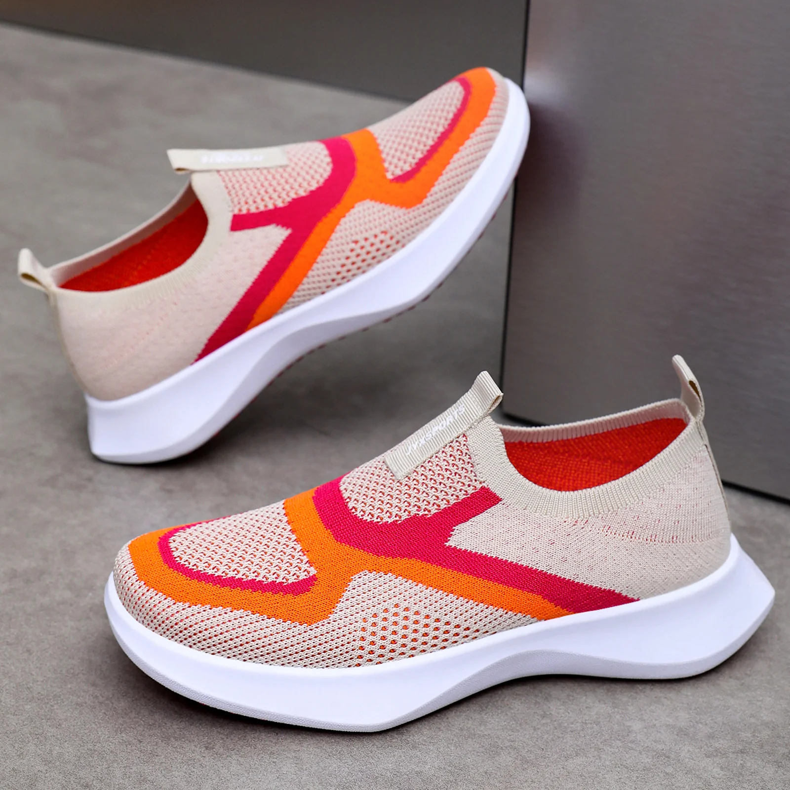 Damen Bequeme Slip-On Sneakers mit innovativem Strickdesign Heidi Mode - Image 4