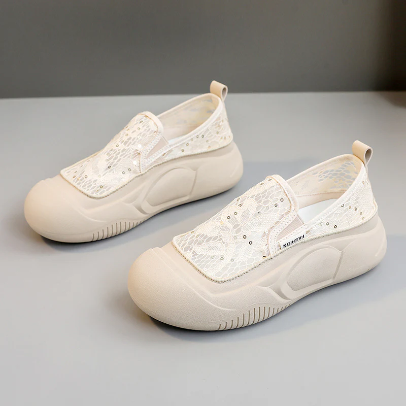 Damen bequeme Slip-On Sneakers mit luftiger Spitze und elastischem Riemen Heidi Mode - Image 7