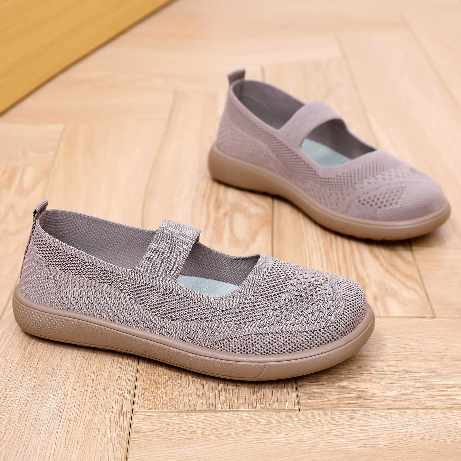 Damen Bequeme Slipper mit elastischem Riemen und atmungsaktivem Obermaterial Heidi Mode - Image 2