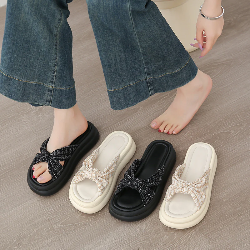 Damen Bequeme Slippers mit modischem Schleifen-Design Heidi Mode - Image 3