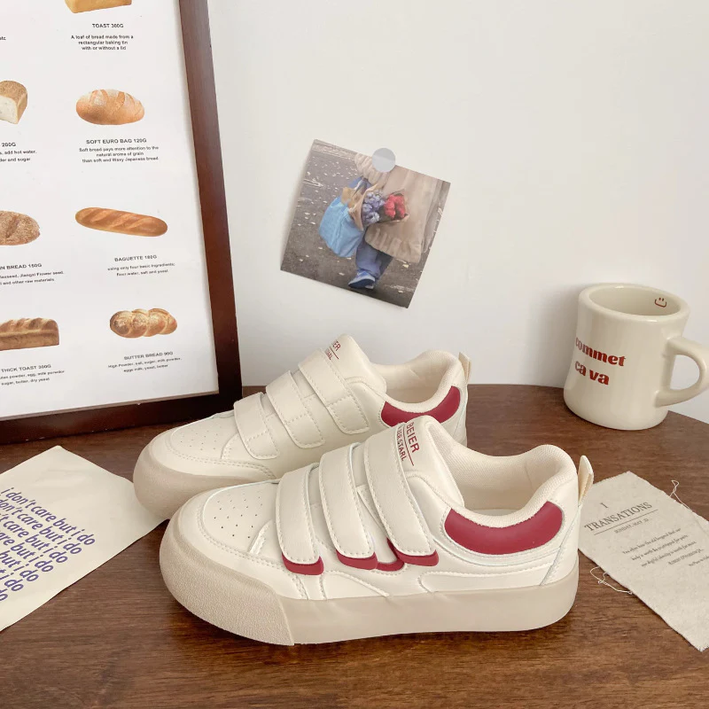 Damen bequeme Sneakers mit praktischem Klettverschluss und dämpfender Sohle Heidi Mode - Image 2