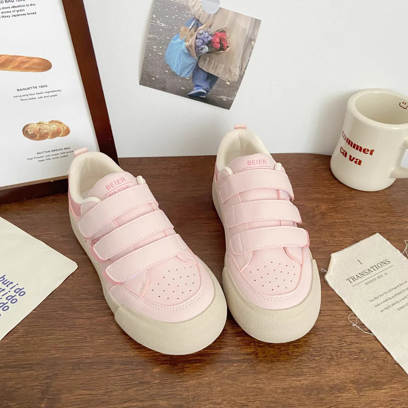 Damen bequeme Sneakers mit praktischem Klettverschluss und dämpfender Sohle Heidi Mode - Image 4