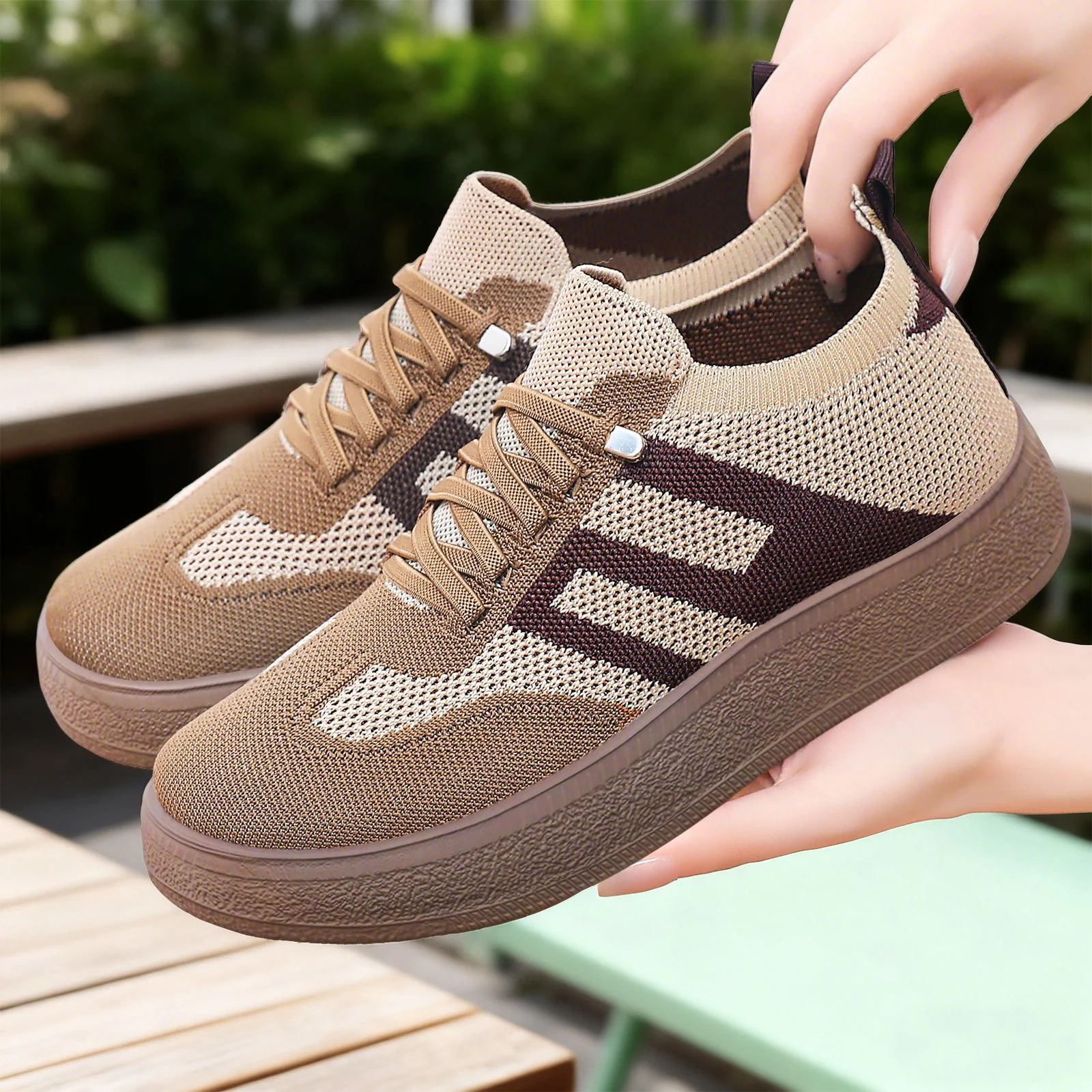 Damen Bequeme und atmungsaktive Sneakers mit Plateau von Heidi Mode - Image 3