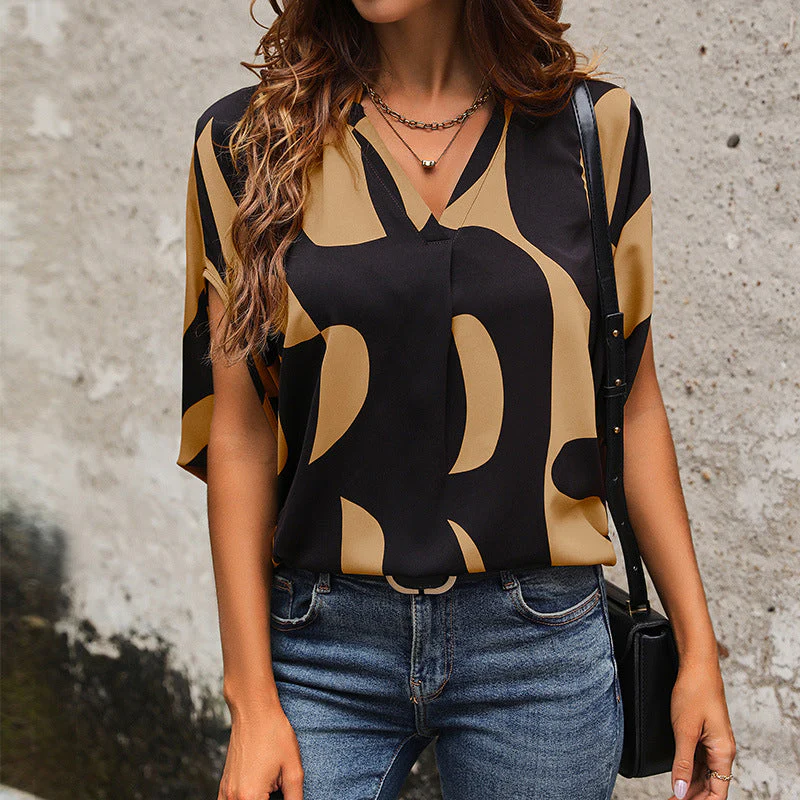Damen Bluse Im Modernen Abstrakten Design mit V-Ausschnitt und Kurzen Ärmeln Heidi-Mode - Image 2